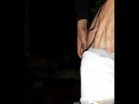 ❤️ Fqinji im u hodh në murin tim të karantinës ❤️❌ Porno e bukur tek ne