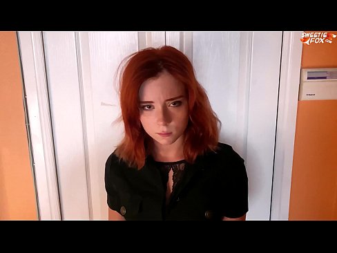 ❤️ Gardiani i Sigurimit dënoi një grua të bukur për vjedhje në dyqan - Cum In Mouth ❤️❌ Porno e bukur tek ne